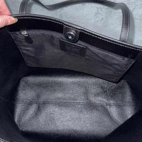 Coach Black and White Floral Tote Bag - Picture 14 of 15